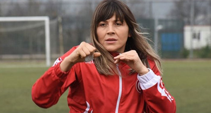 Dünya şampiyonu Bartınlı boksöre 74 çeyrek altın ödül