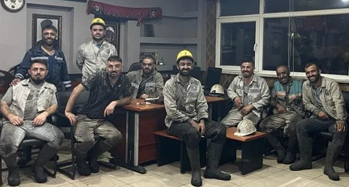 Yürek yakan paylaşım: Bu resimden bir ben kaldım