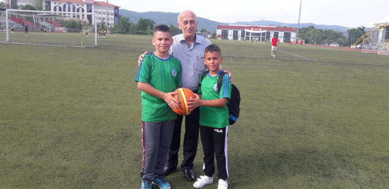 Amatör sporun Turgut babası