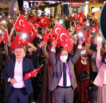 turkiye-bartin-meydanini-izledi