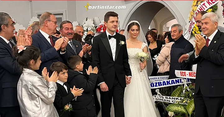 yalcinkaya-ailesinin-mutlu-gunu2