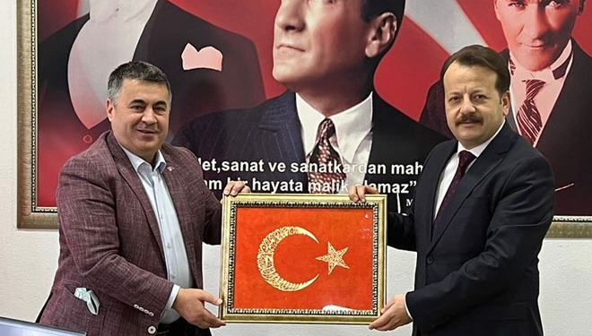 Başkan Yılmaz Akdeniz’den Milli Eğitim Müdürü’ne: Mesleğin ustaları çok endişeli