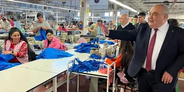 yusuf-aldatmaz-osb-de-iscilerle-bulustu