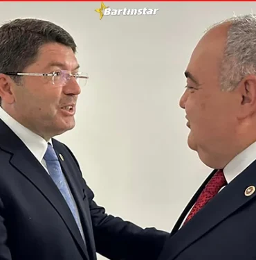 yusuf-aldatmaz-yeni-adalet-bakani-yilmaz-tuncu-kutladi