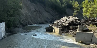 zafer-koyu-sel-tehdidi-altinda