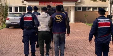 bartında kablo hırsızlarına jasat darbesi