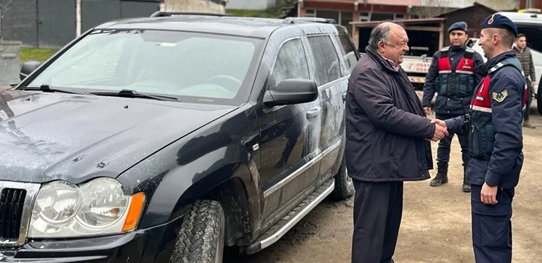 Bartın’da çalınan Cherokee, Zonguldak Kozlu’da çıktı