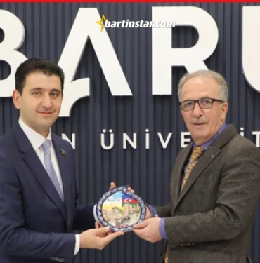 Azerbaycan Milletvekili Nagif Hamzayev bartında