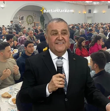 Bartında iftar vakti esnaf fırıncıoğlunun davetine akın etti