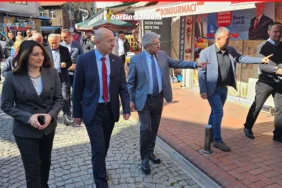 fikri sağlar bartında