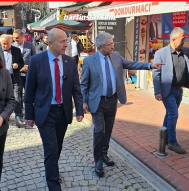 fikri sağlar bartında