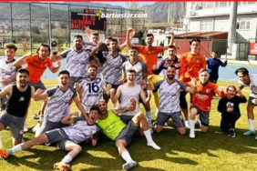 sezona havlu atan bartınspor safranboluda kayıp