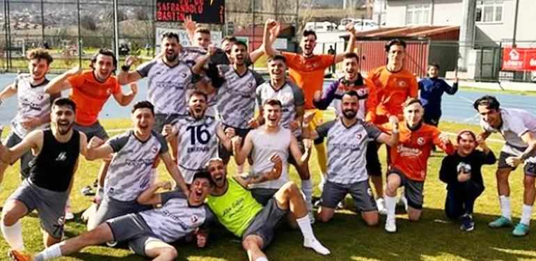 Sezona havlu atan Bartınspor’u, Safranbolu’da eski golcüsü yıktı