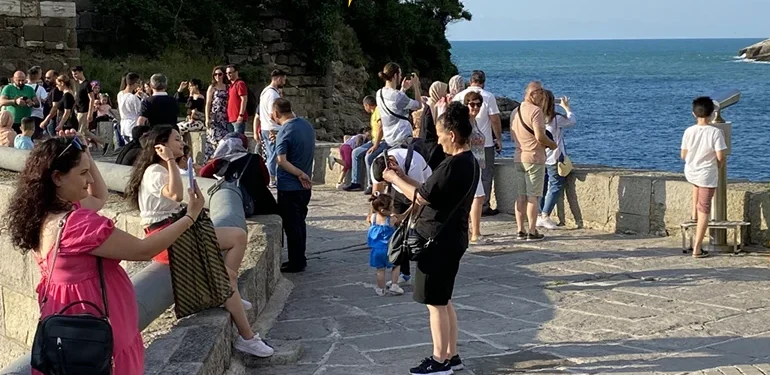 Tatilcilerin gözdesi Amasra’da, bayram rezervasyonları yüzde 90’a ulaştı