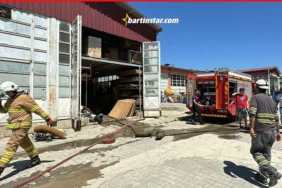 bartında sıcaktan sunta atölyesi alev aldı