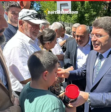 yılmaz tunç ülkemizi darbe anayasasından kurtaracağız
