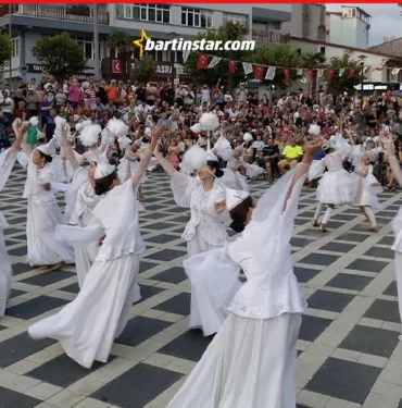 İnkumu ve Amasra’da halk dansları şöleni7