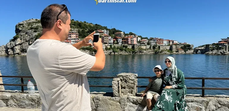 6 bin 600 nüfuslu Amasra, 2 milyona koşuyor6