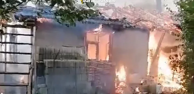 Yıldırım düştü! Bağ evinde yangın çıktı