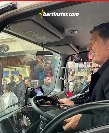 Bartın Belediyesi’nin yeni araçları törenle tanıtıldı