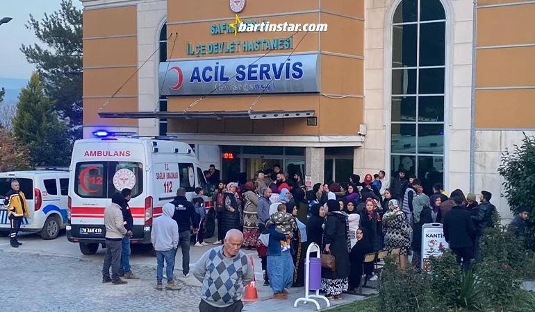 Caddede kanlı hesaplaşma! Muhtarı bıçakladılar