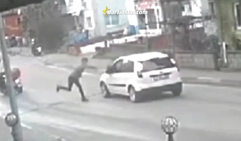 Motokuryenin öfkesi! Kaskıyla vurdu