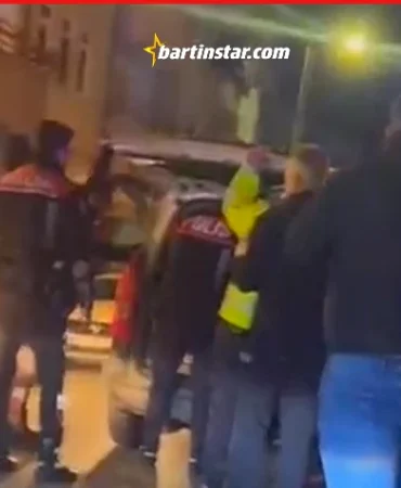 bartın telefon tamircisi ile müşteri kavgası