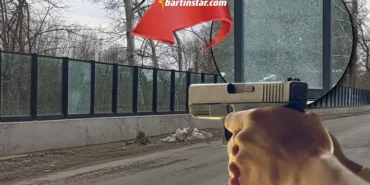 bartında vandallık Cam bariyere kurşun sıktılar