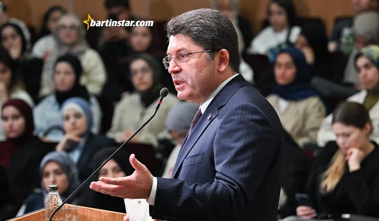 Yargı sistemini acımasızca eleştirenlerin bir sorunu var