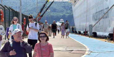 Amasra'ya kruvaziyer ile 88 bin Rus turist geldi7