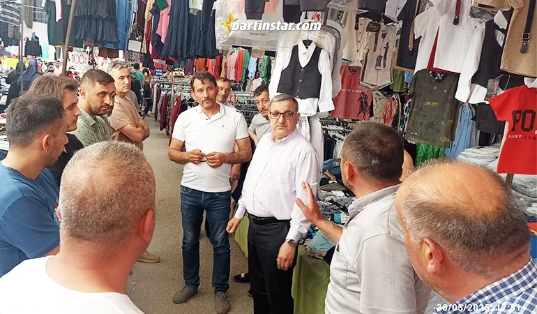Pazar yerinde esnaf zabıta gerilimi!