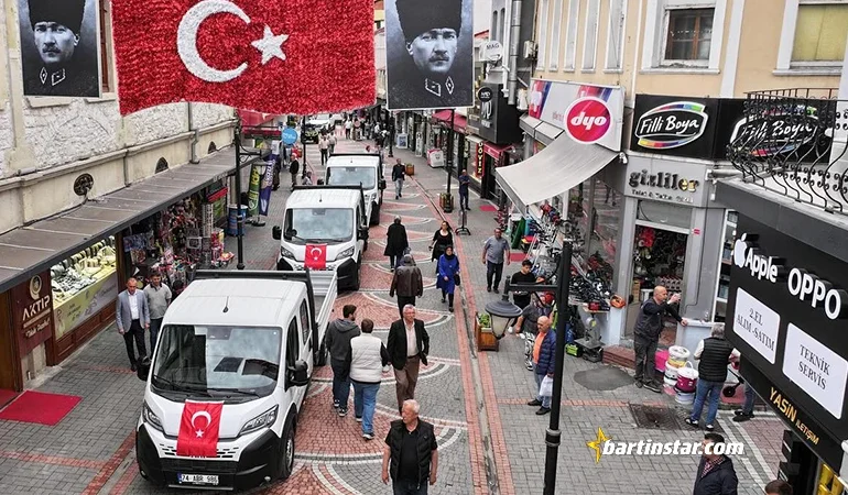 Belediye araç filosuna 6 çift kabinli kamyonet