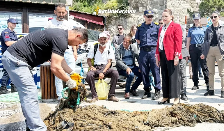 Amasra’da denizden çıkanlar, Bartın Valisi’ni şaşkına çevirdi