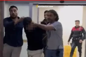 Otelde birlikte kaldığı arkadaşını bıçakladı