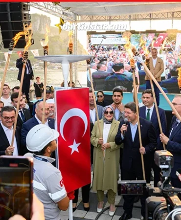 Amasra’da doğalgaz ateşi törenle yakıldı