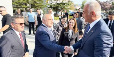 Bakan Ersoy, antik kent ziyareti öncesi Bartın’a geldi