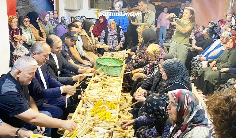 Kaymakam ve belediye başkanı mısır imecesinde