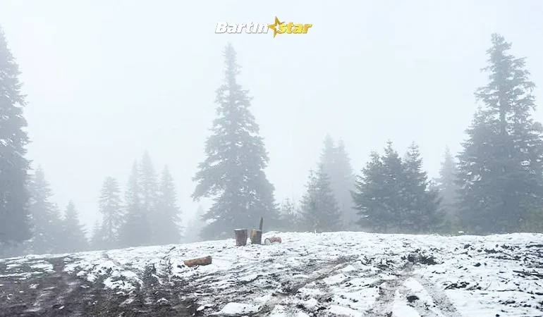 Bartın’a yılın ilk karı düştü
