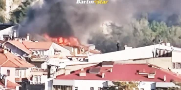 Amasra’da 5 katlı binanın çatısında yangın