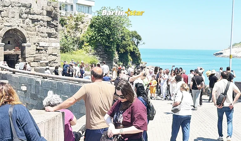 amasra bayramda 100 bin ziyaretçi