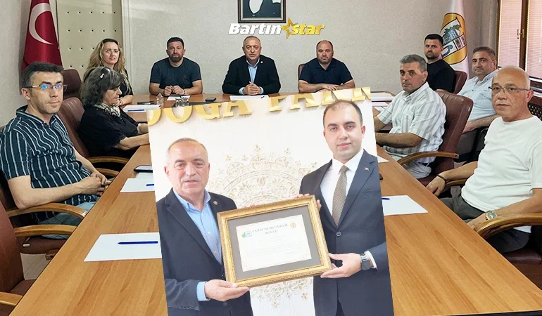 ulus kaymakamına fahri hemşehri beratı