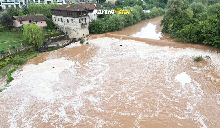 Çağlayan köpürdü, inceleme için numune alındı