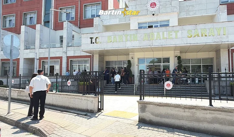 Çocuk istismarı davasında ceza yağdı Adliyede gerginlik